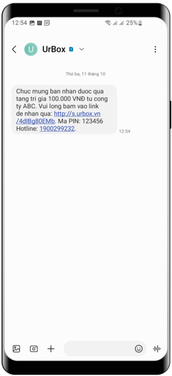 Voucher quà tặng được gửi qua; Email/SMS/App MBBank và click vào link quà tặng